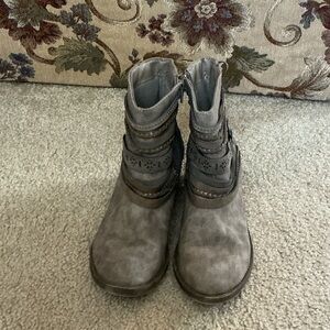 Gray Ankle Boots for Women